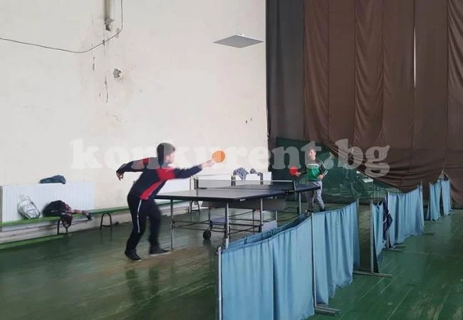 Тенисисти от Бързия се класираха за областно