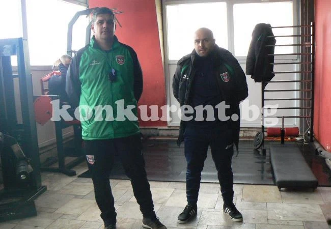 Любен Любенов пое и U19, Диан Попов става методист в школата