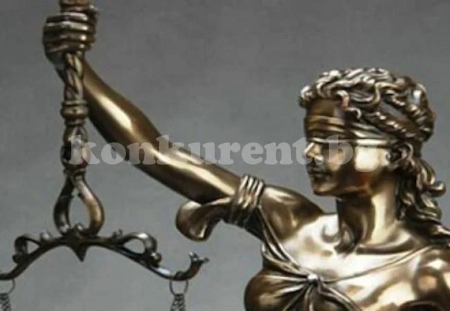 Изправят пред съда 17-годишен направил бебе на 13-годишна