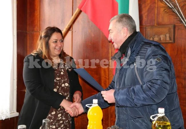 Жена победи в конкурса за най-добро домашно вино в Капитановци