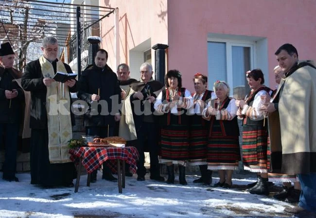 С водосвет в Челопек отбелязаха Трифон Зарезан