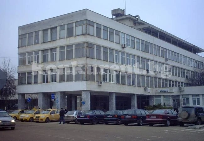 Измамна схема оставя болница без сграда