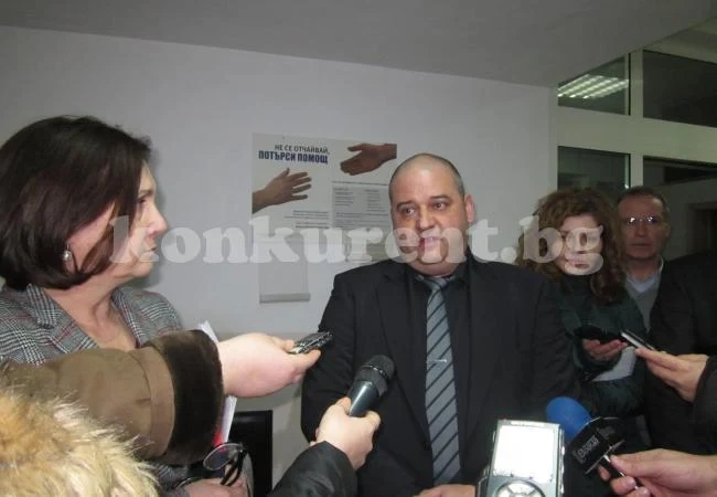 Нова схема: Ало измамници лъжат от името на МВР-шеф