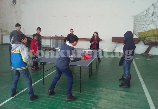 Тенисисти от Дреновец и Ружинци премериха сили