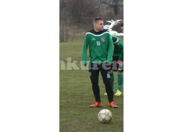 Головодов игра за U19 на България в Сърбия