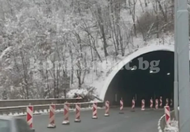 Нов кошмар за пътуващите по АМ \