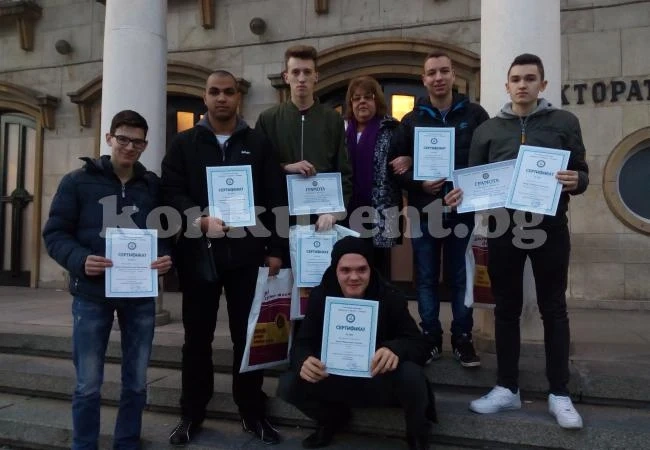 Ученици от Козлодуй отчетоха Северозапада в Свищов
