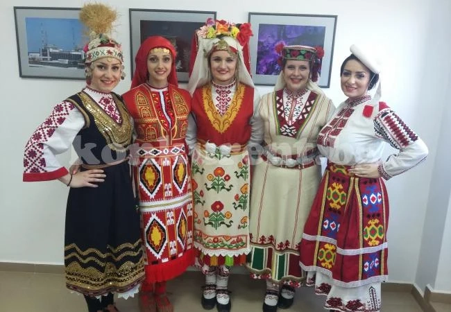 Ансамбъл „Мездра“ подготвя уникален концерт-спектакъл /Обзор/