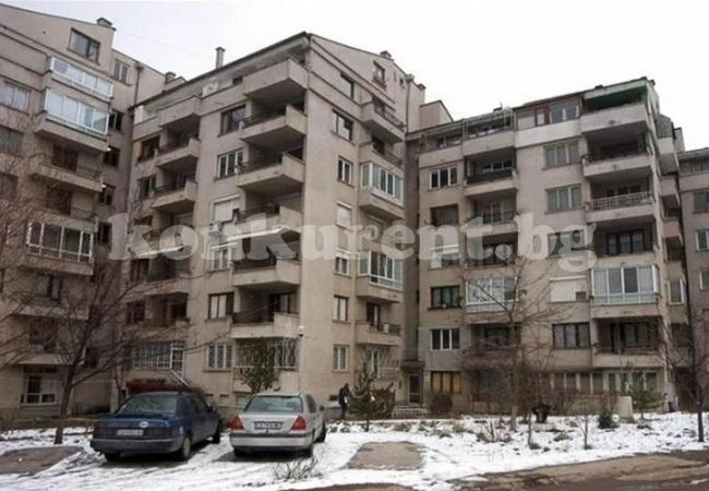 Изловиха цял блок хитри пловдивчани! Всички дружно крали...