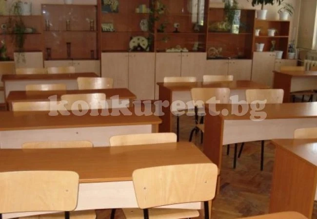 Образователният министър излезе с много чакана новина за всички родители на ученици!