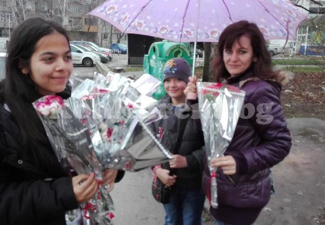 ДПС зарадва дамите в Монтана за 8 март