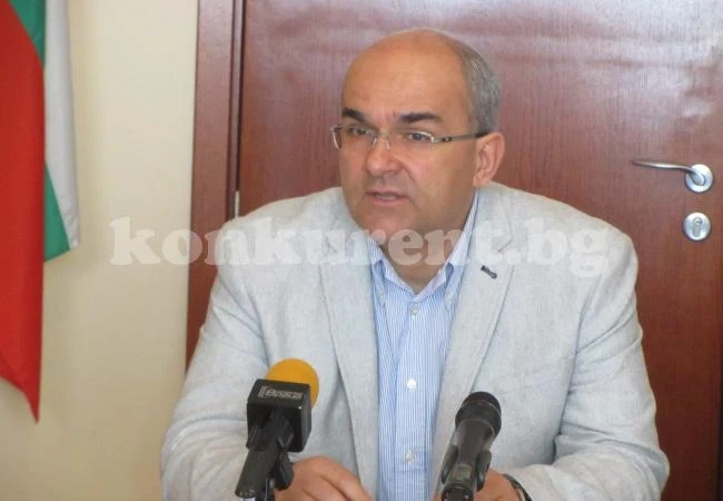 Търсят варианти за оздравяване на болницата на „висoко ниво“