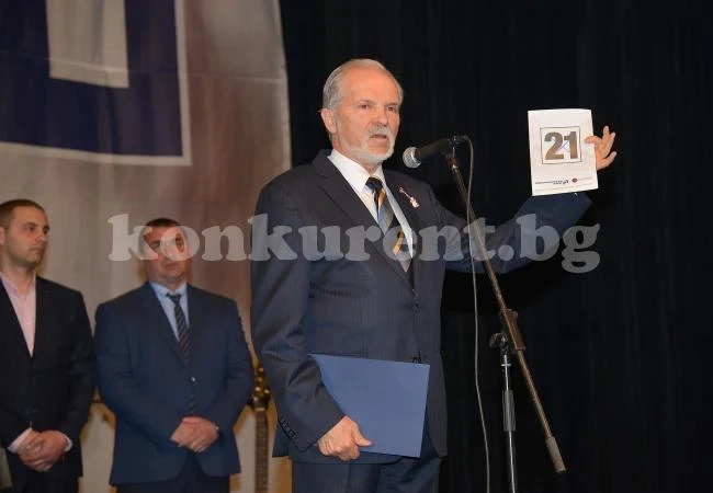 Златко Живков, Лукарски и Даниел Вълчев застанаха зад доц. Великов