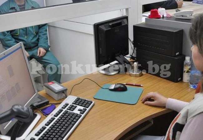 Удължават работното време на паспортните служби преди вота