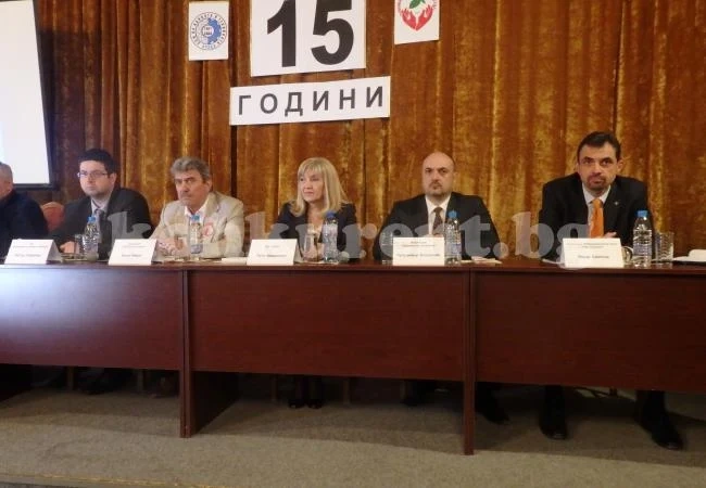 Петя Аврамова иска център за научно-техническо творчество във Враца