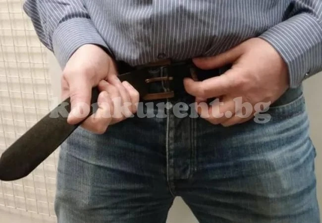 Двама педофили месеци наред изнасилват 14-годишен ученик, заплашват го да си затваря устата