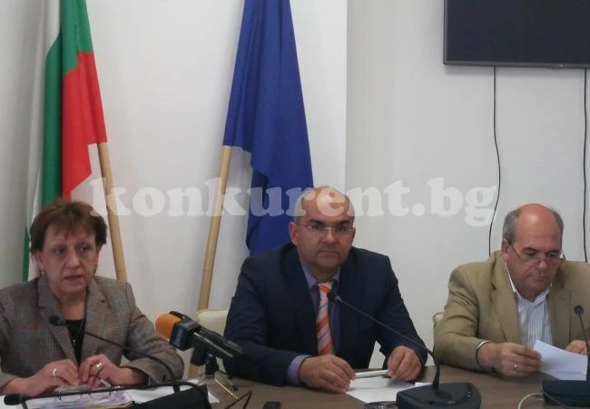 Областен управител свиква кметове заради язовирите