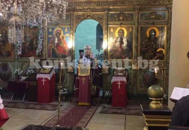 Дядо Григорий зарадва врачани преди Благовещение