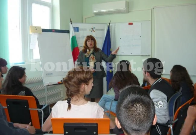80 видински ученици се включиха в „Световно кафене“