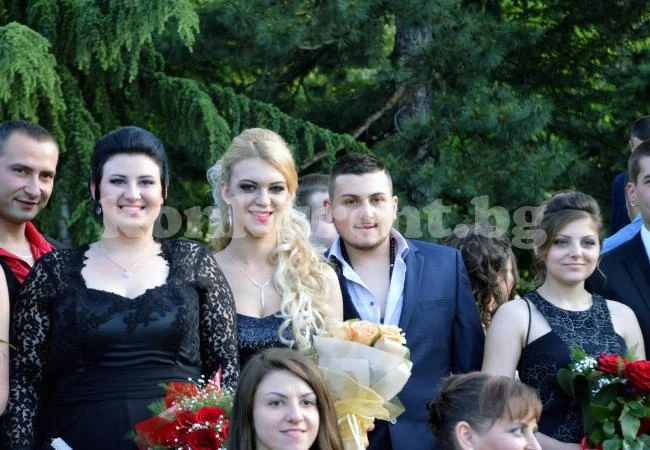 ВИДЕО: Ето ги абитуриентите на СУ \
