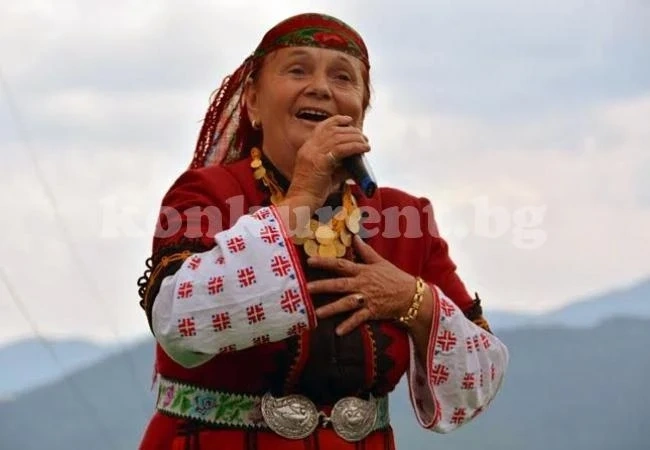 Концерт на Валя Балканска на Околчица