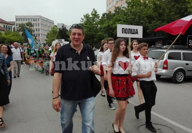 Ансамбли от 5 държави се надиграват в Монтана
