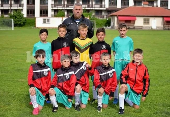 Бдин продължи победния си ход във „Футбол 7”, би домакина Банско