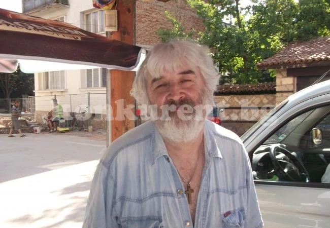 Иван Узунов хваща гората и тръгва по селата