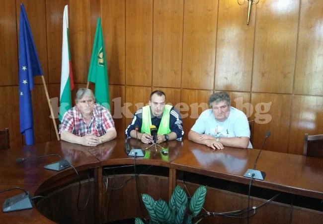 ВИДЕО: Слагат ред в хаоса по врачански улици