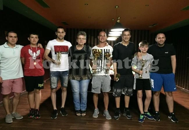 Снукърист прави требъл в „Mezdra League”