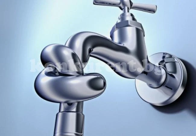 Авария спира водата на част от Враца