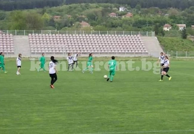 В Криводол ще гледат женски футбол