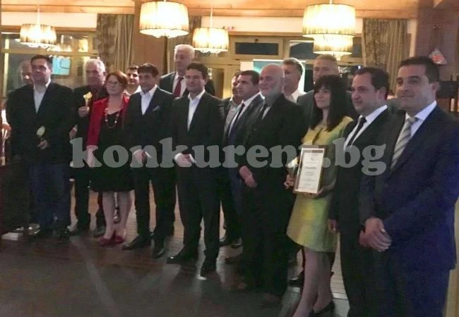 Нина Петкова получи наградата „Зам.-областен управител 2017“