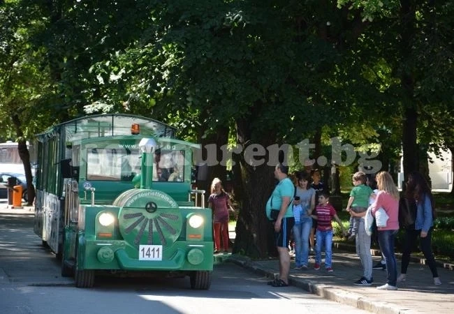 Атракционното влакче няма да пътува през почивните дни във Враца