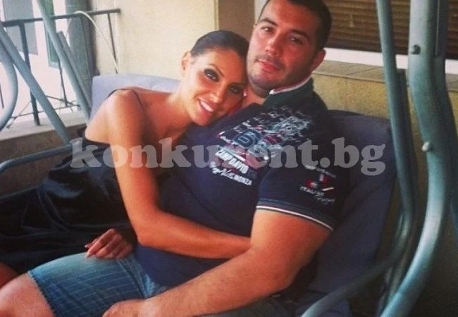 Златка и Миро работят за момиченце! Моделката реши къде да хвърли пъпа на бебето