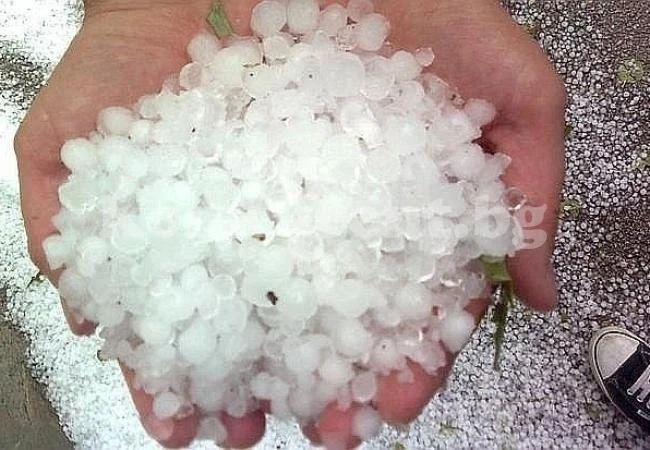 Вижте какво е положението след стихията във Врачанско