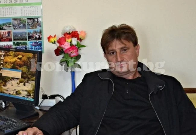 Подозират за убийство стареца, влачил мъртва с каруцата си