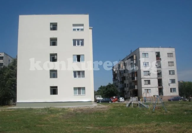 Инспектират ежедневно блоковете, които се санират по Националната програма