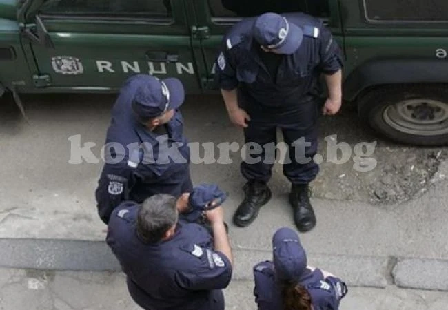 Лют скандал между роми вдигна полицията на крак