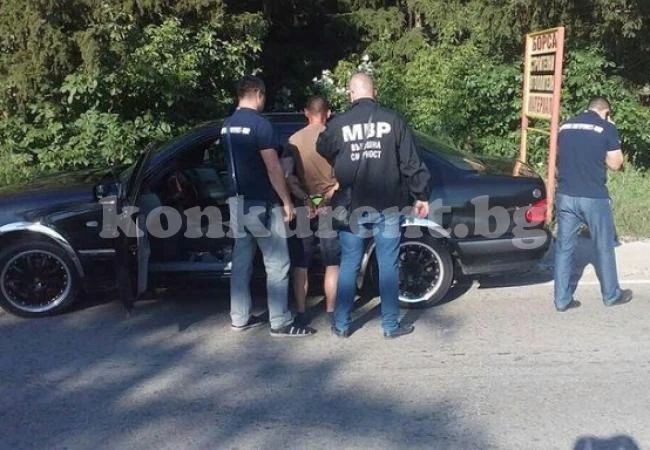 Арестуваха пожарникар с дрога