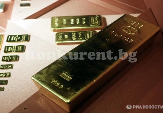 Откриха истинско имане в тоалетни на самолет