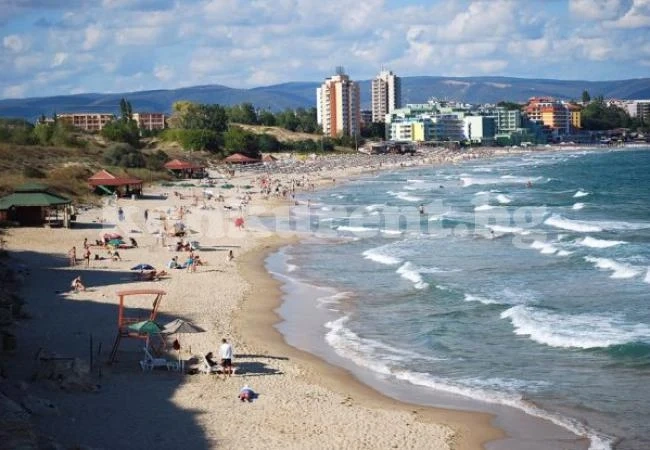 Лято, море и ентеровируси. Как да се предпазим?  