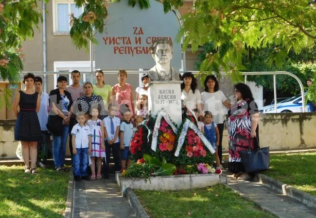 Оряхово отбеляза годишнината на Апостола с ред прояви