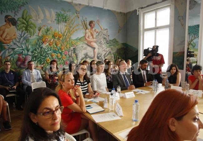 Доц. Великов търси подкрепа от ЕК за професионалното образование