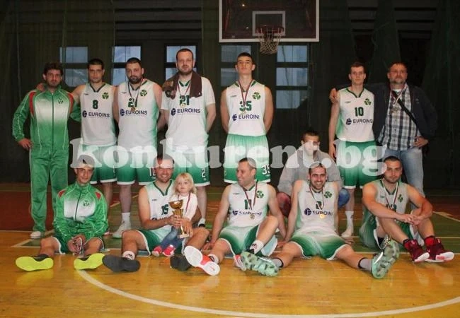 Ботев 2012 ще спори с Паляците за купата на НАЛБ