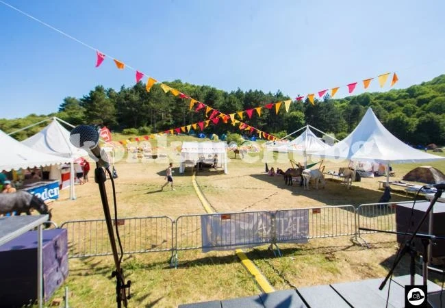 Три музикални сцени на връх Околчица за Vola Open Air 2017