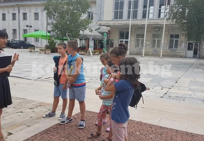 Деца се запознаха с историята на стара Мездра