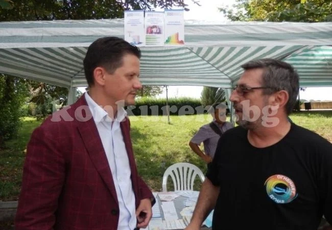 Шефът на КЗП: Полагаме усилия хората да знаят правата си и да усещат присъствието и подкрепата ни  
