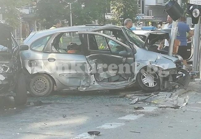 Войната по пътищата не спира, а все по-често се забелязва тази опасна тендеция (ВИДЕО)