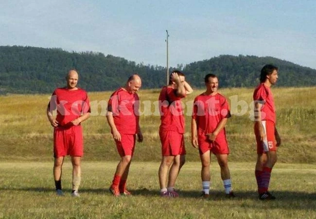 Деянчичов вкара за Върбово при бой над Чупрене, Порто е №1 предсрочно
